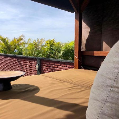 Uluwatu The Hidden Escapes Bingin- Sunset Rooftop Wood House With Ocean View & Private Kitchen מראה חיצוני תמונה