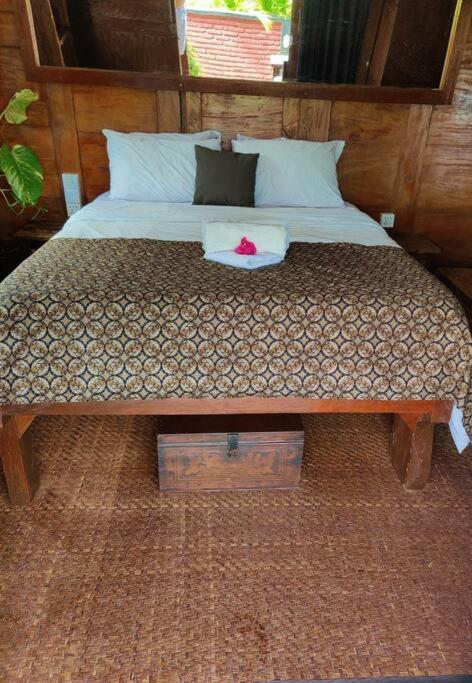 Uluwatu The Hidden Escapes Bingin- Sunset Rooftop Wood House With Ocean View & Private Kitchen מראה חיצוני תמונה