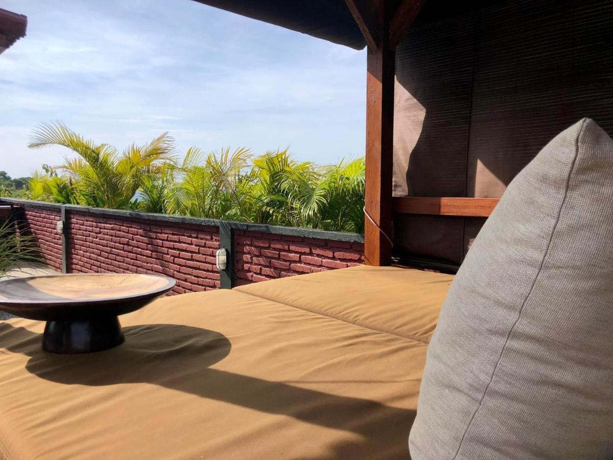 Uluwatu The Hidden Escapes Bingin- Sunset Rooftop Wood House With Ocean View & Private Kitchen מראה חיצוני תמונה